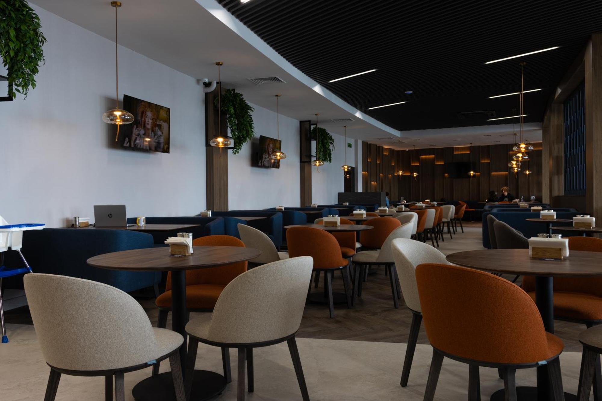 Reikartz Miramar Chornomorsk Hotel Bagian luar foto